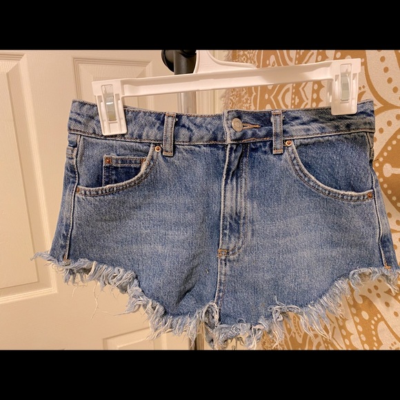 Top shop, size 4, jean shorts - Picture 1 of 4